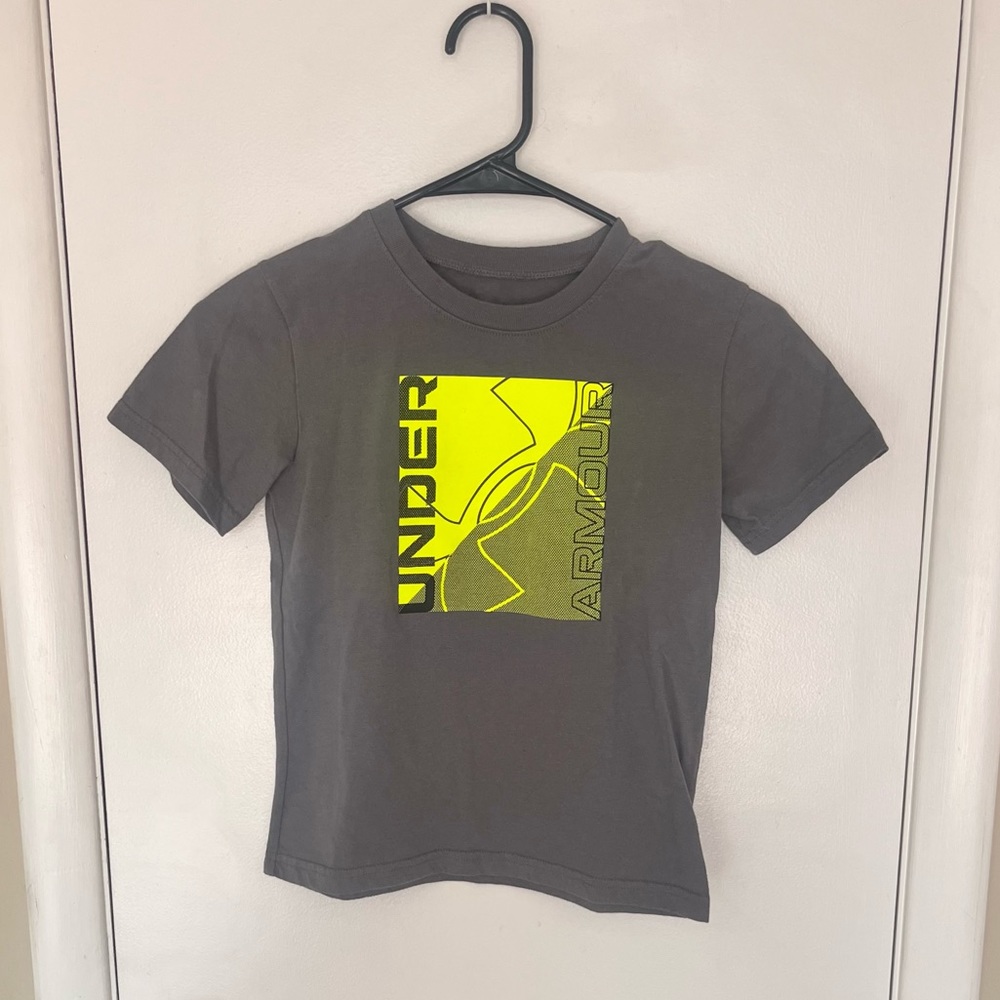 Boys Under Armour Logo Tee